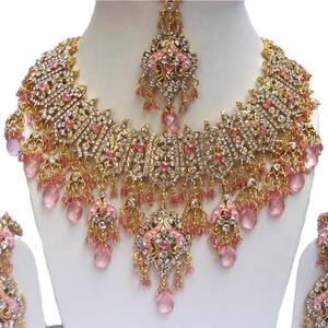 Ensemble de bijoux de mariage en alliage de fleurs en cristal de style vintage, imitation perle, violet, collier, boucles d'oreilles, coiffe, plaqué or - Product Image 2