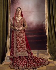 Elegante lungo <span class=keywords><strong>kurt</strong></span> con abito Lehenga ultimo ricamo pesante impreziosito da perle di cristallo, pietra, lavoro Dabka - Product Image 1