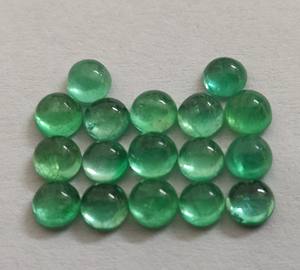 พลอยหลังแบนทรงกลม3มม. สีเขียวมรกตสีเขียวคุณภาพสูงจากธรรมชาติ - Product Image 1