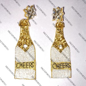 Pendientes colgantes con cuentas personalizables elegantes para novia de champán, joyería nupcial blanca hecha a mano para bodas chapada en oro - Product Image 2