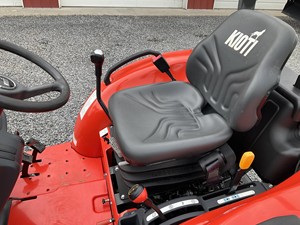 Tracteur à chenilles 4x4 Kioti CK2620HST 2023 avec moteur de 24,5 CV, pompe à engrenages et boîte de vitesses - Composants principaux inclus - Product Image 6