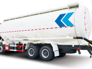 Semirremolque Cisterna para Cemento 35-60, Listo para Enviar, Ligero y de Alta Resistencia para Transporte de Polvo a Granel - Product Image 4