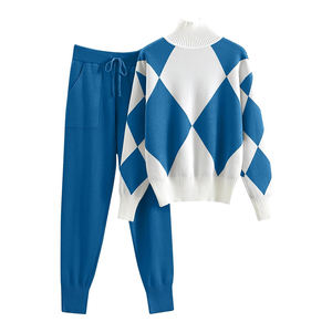 Conjunto de chándal de retazos de rendimiento atlético personalizado para mujer, mejora la comodidad y el estilo durante los entrenamientos, chándales de mujer - Product Image 1