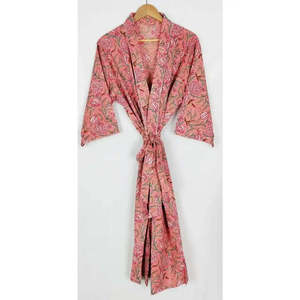 Kimono d'été en pur coton imprimé à la main indien, motif fleurs roses, paréo de plage confortable, robe de maison pour femme enceinte/maman, ou tenue de bain - Product Image 1