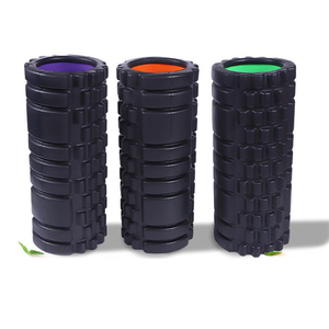 Rodillo de Espuma de Masaje de 33 cm con Logotipo Personalizado, Negro, EVA, PVC, ABS, Alta Densidad, Portátil, para Yoga, Fitness y Ejercicio - Product Image 1