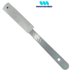 Couteaux chirurgicaux de qualité supérieure, différentes tailles, pour usage hospitalier, prix usine, par INNOVAMED. - Product Image 4