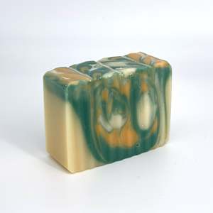 Savon Solide Artisanal Parfumé au Citron KOALA'S BREKKIE Anti-Acné Éclaircissant Blanchissant pour Peaux Sensibles à Base de Matières Premières Naturelles - Product Image 2