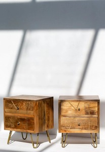 Table de chevet classique moderne de luxe en bois de manguier massif avec 2 tiroirs pieds en métal pour hôtel chambre salon école - Product Image 3