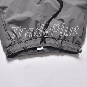 Pantalones Cargo Unisex Impermeables 10,000mm, Transpirables, Resistentes al Viento, con Calefacción, Cintura con Cordón, Puños Elásticos, 100% Poliéster, para Uso en Exteriores - Product Image 3