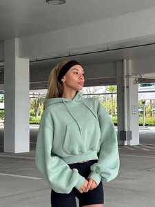 Nouveau design personnalisé, sweat-shirt à capuche court pour femme, décontracté, automne, avec trou pour le pouce, impression personnalisée, tissu polaire, vente en gros - Product Image 2