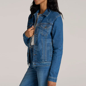 Veste en jean confortable pour femmes avec tissu doux et durable, poches fonctionnelles et idéale pour une utilisation en extérieur - Product Image 2