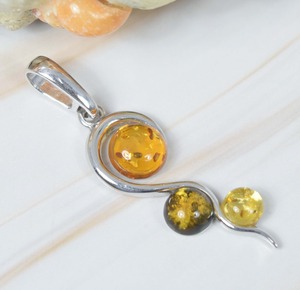 Colgante de múltiples piedras preciosas de forma redonda de ámbar Báltico Natural de sólida plata de ley 925 - Product Image 2