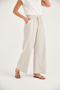 กางเกงสเวตเตอร์ผ้าลินินคอตตอนสำหรับผู้หญิงใส่ในฤดูร้อนใส่สบายสไตล์ด้านหน้าเรียบสีล้วนเป็นทางเลือกที่ดีที่สุดของผู้ซื้อทั่วโลก - Product Image 5