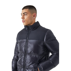 Vêtements d'hiver unis à la mode Slim Fit Heavyweight Custom Material Warm Full Zipper Two Pockets Design Men's Puffer Jackets - Product Image 6