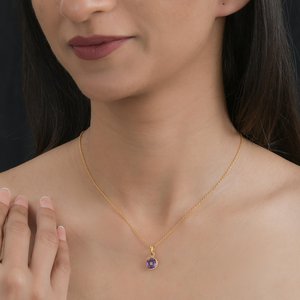Collar de amatista púrpura redondo de lujo para mujer, joyería minimalista de piedra natal de febrero, collar elegante chapado en oro de 18 quilates delicado - Product Image 2