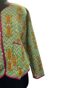 Hermosa chaqueta lavada tejida acolchada con estampado de tigre verde de Invierno para mujer hecha a mano Reversible 100% algodón peso ligero nuevo estilo - Product Image 4