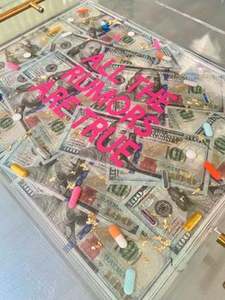 Plateau alimentaire en acrylique avec un design personnalisé merveilleux de haute qualité, élégant et durable, parfait pour les besoins de la cuisine et de la maison - Product Image 2