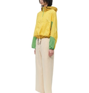 Vente directe d'usine, veste coupe-vent à capuche décontractée pour femmes, manches longues, sur mesure - Product Image 4