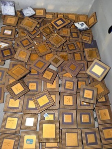 Vente en gros de processeurs en céramique CPU, récupération d'or, recyclage de métaux usagés, origine France, 100% original, directement de l'usine, FM2 AM3 G2 - Product Image 2