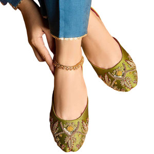 Best Selling Low MOQ Women Khussa High Quality Anti-Slippery Fashion Trend Printed Custom Color & Size - Product Image 2