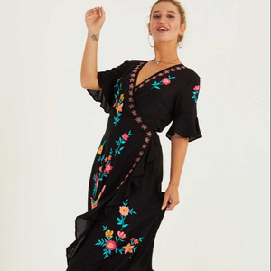 เสื้อคลุมกิโมโนยาวปักลายดอกไม้สีดำแบบสั่งทำสำหรับผู้หญิง คอลเลคชั่นฤดูร้อนปี 2022 ผ้าฝ้ายทอลาย แขนยาว เหมาะสำหรับใส่ไปเที่ยวทะเล รับสั่งทำ - Product Image 1