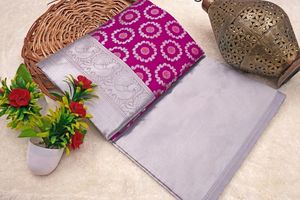 Hermoso Rich Pallu Jacquard Trabajo en todo Saree Último diseñador Ropa india y pakistaní - Product Image 5