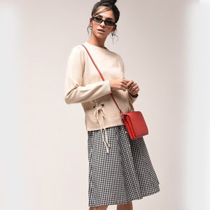 Sudaderas de cuello redondo personalizadas OEM/ODM para mujer, con diseño a medida, tela 100% algodón, mangas largas, ropa informal elegante. - Product Image 3