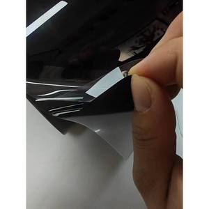 Vinilo de Protección para Carrocería de Vehículos, Color Negro Piano Brillante, de PVC Polimérico de Alta Calidad, con Efecto de Cambio de Color - Product Image 3