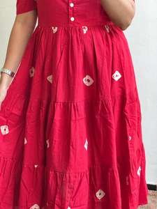 Vestido largo acampanado largo con estampado étnico elegante de inspiración vintage, vestido floral de verano con volantes y mangas cortas abullonadas - Product Image 2