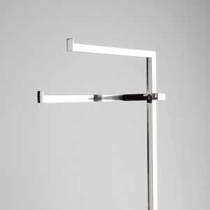 Porte-serviettes sur pied avec cadre chromé et 2 bras pour articles de bain et de toilette - Product Image 2
