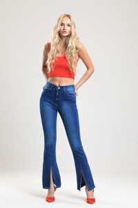 Vente en gros Pantalon cargo en denim à jambes larges et droites pour femmes européennes taille haute respirant trou Streetwear foncé fendu skinny - Product Image 3