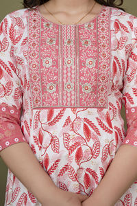 Vestido largo de calidad superior, bordado de secuencia, trabajo lateral, telar manual Dori, fabricante indio - Product Image 6