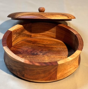 Casserole en bois classique de qualité, écologique, pour la cuisine, boîte à chapati avec finition argentée florale, étui chaud - Product Image 3