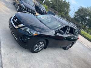 Pre owned Clean 2020 Nissa-n pathfinde-r SL - Product Image 2