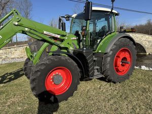 Tractor Agrícola Fendt 716 Vario Usado en Buenas Condiciones Disponible para la Venta - Product Image 4