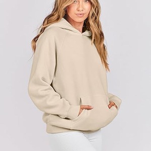Sudadera con capucha unisex personalizada en blanco con hombros caídos, Sudadera con capucha unisex de gran tamaño con logotipo estampado - Product Image 4