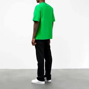 เสื้อยืดคอกลมผ้าฝ้ายฟอกสีสไตล์วินเทจทรงหลวมแขนสั้นสำหรับผู้ชาย - Product Image 2