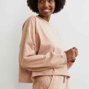 Sweat-shirt pour femme en coton 100% de qualité supérieure, coupe ample, col rond, broderie de lettres, vente en gros - Product Image 4