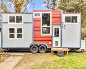 Cabane de retraite forestière utilisant un conteneur en acier extensible de 20 pieds, design moderne, intégration dans l'environnement naturel, vie en plein air - Product Image 1