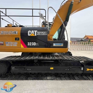 Excavatrice Caterpillar CAT323D2L d'occasion de haute qualité, poids opérationnel de 45 tonnes, moteur principal en bon état de marche, vente à bas prix - Product Image 2