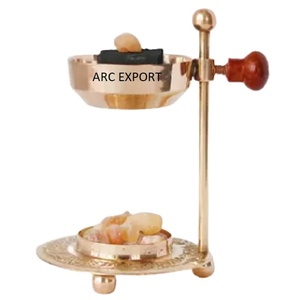 Quemador de incienso de metal de la mejor calidad con soporte de gran tamaño Quemador de Bakhoor decorativo para el hogar de diseñador antiguo a un precio razonable - Product Image 1
