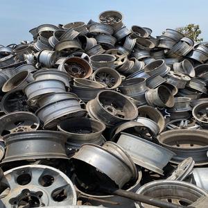 Livraison rapide ferraille de roue en alliage d'aluminium de qualité supérieure origine 99% teneur en Al fournisseur en gros fabrication de roues de voiture - Product Image 4