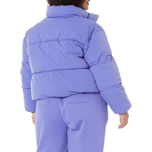 Manteau à capuche léger respirant résistant à l'eau pour femmes Veste bouffante à fermeture éclair avec remplissage en coton disponible grande taille - Product Image 6