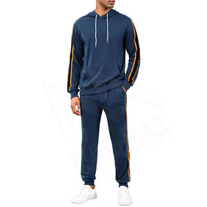 Pull-over unisexe de haute qualité à capuche Joggers Ensemble de pantalons de survêtement Logo personnalisé Survêtement pour hommes de grande taille Respirant Caractéristique Nouveau design - Product Image 2