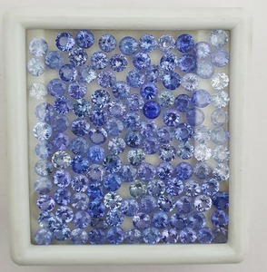 Pierre précieuse naturelle Tanzanite, pierre brute ronde de couleur bleue, traitée thermiquement, 4x4 mm, lot par Mehrajudin Gems pour la fabrication de bijoux de luxe - Product Image 5