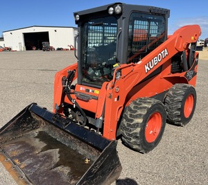 2023 Kubota SSV75 Skid Steer Loader-Chargeuse compacte puissante 74HP pour les applications à usage intensif - Product Image 1