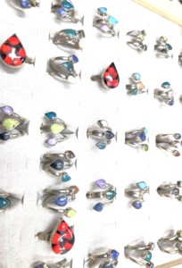 แหวนเงินอัลปาก้าโบฮีเมียนทำมือ เครื่องประดับช่างฝีมือประดับด้วยหินแก้วมูราโน่หลากสี สำหรับทั้งชายและหญิง - Product Image 2
