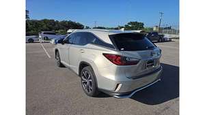 Venta Especial 2024: RX 350L FWD, Autos Usados Premium en Buen Estado, Transmisión Automática Inteligente - Product Image 4