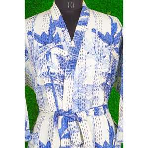 Venta al por mayor de algodón hecho a mano de las mujeres con estampado floral acolchado con cuello en V Kimono chaqueta transpirable tejido de ganchillo en relieve patrón de encaje - Product Image 4