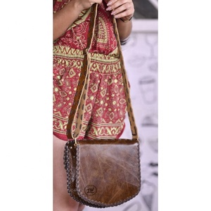 LW กระเป๋าสะพายหนังแท้สำหรับผู้หญิงแฟชั่นอินเทรนด์สำหรับฤดูร้อน - Product Image 4